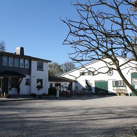 فيزه Heeser Spargelhof Ferienwohnung Landblick الغرفة الصورة