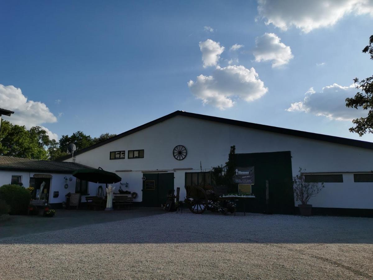 فيزه Heeser Spargelhof Ferienwohnung Landblick المظهر الخارجي الصورة