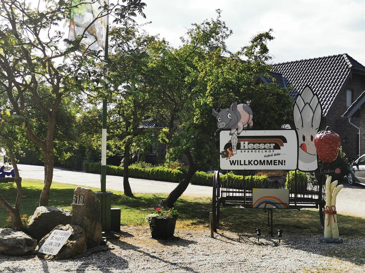 فيزه Heeser Spargelhof Ferienwohnung Landblick المظهر الخارجي الصورة